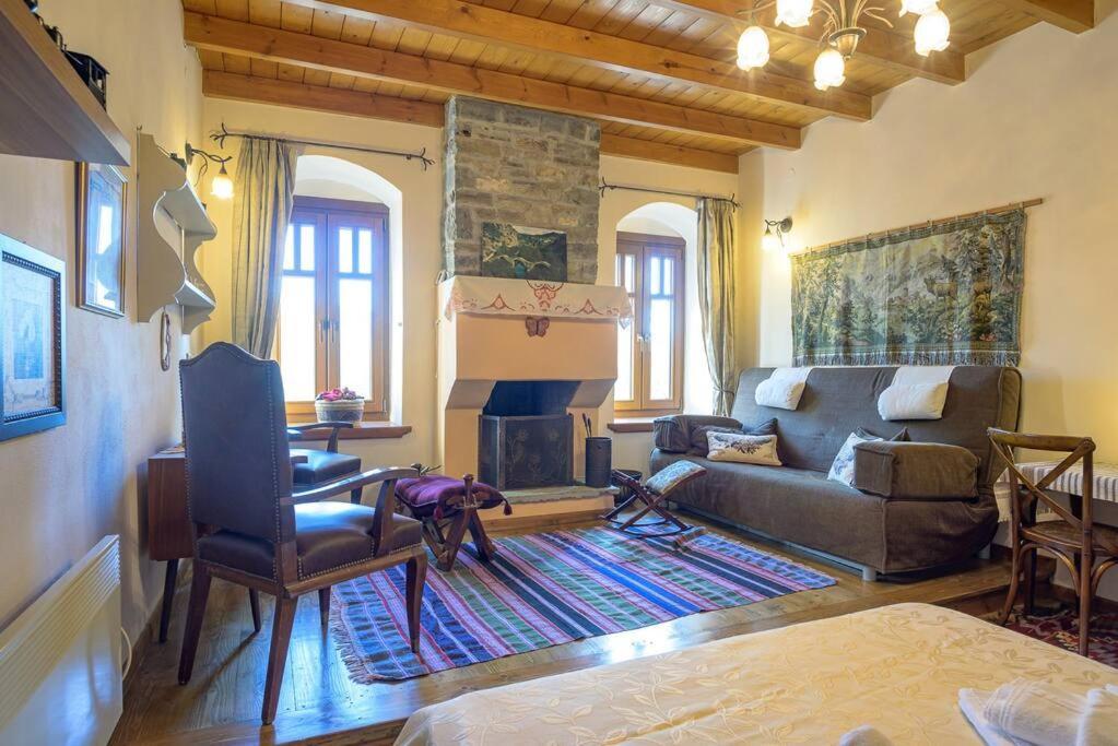 Clio's Stone House Villa